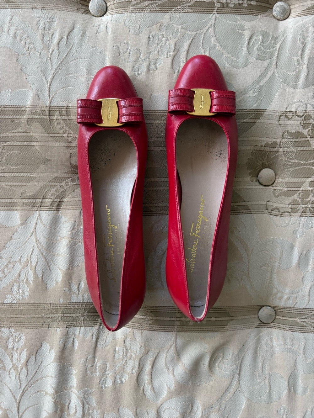 Salvatore Ferragamo Red Leather Bow Ballet Flats with Gold Plaque